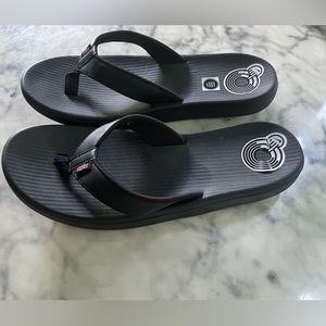 Black Nike Flip Flops